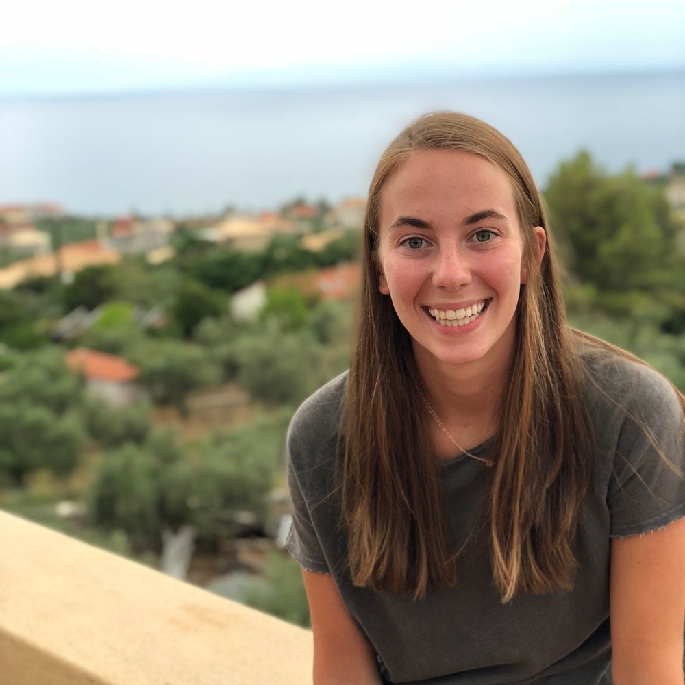 Meet your Posher, Melina